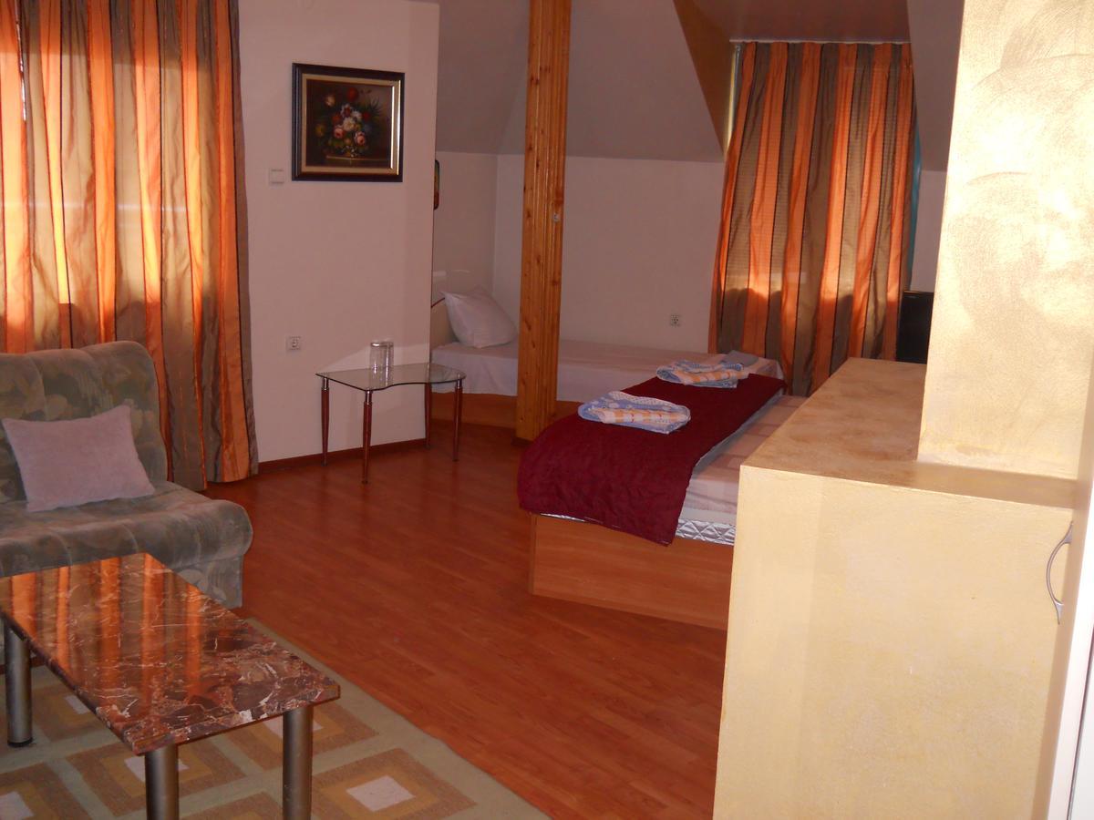 Hotel Orient Blagoevgrad Exterior photo